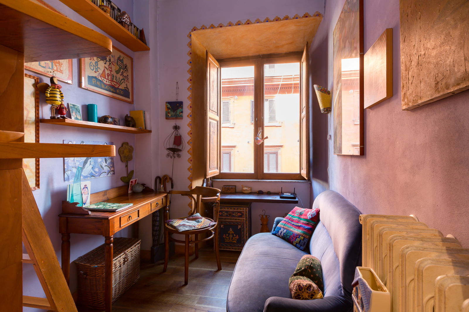 Independent Studio Roma 230382
