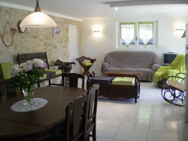 Independent Studio Creysse 60262