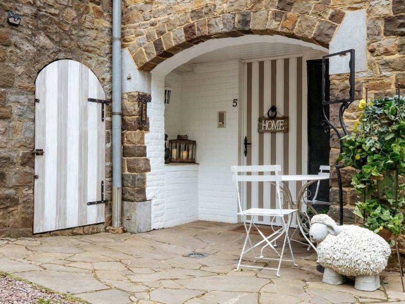 Entire Home Namur 248981-3