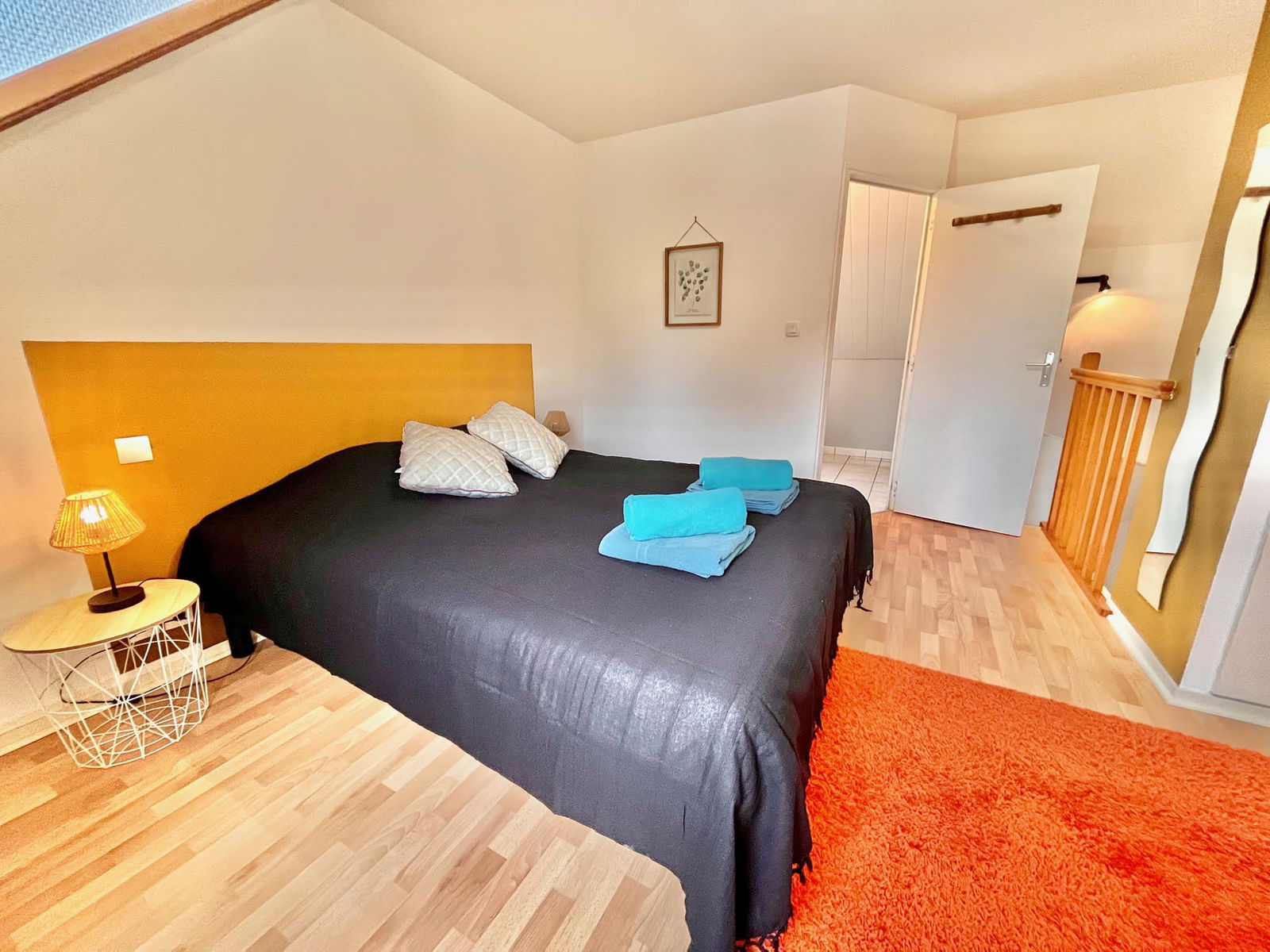 Independent Studio Laval 262563