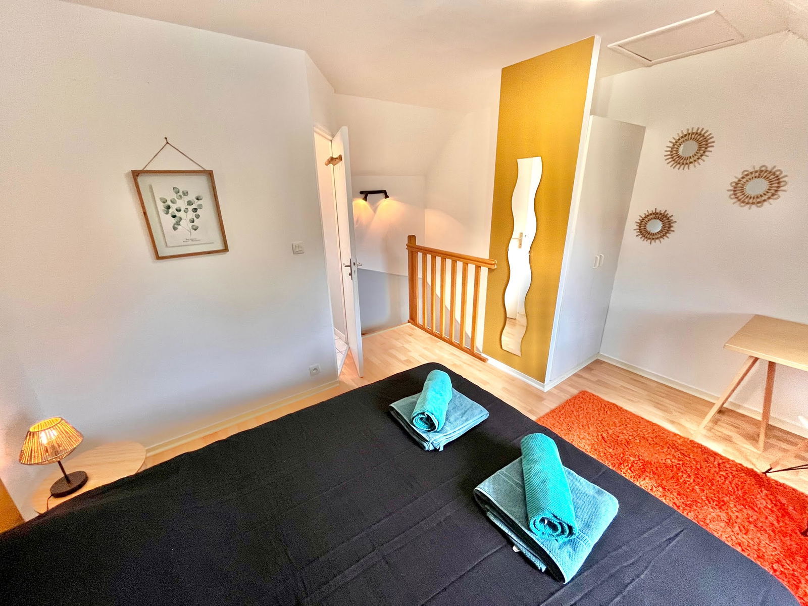 Independent Studio Laval 262563
