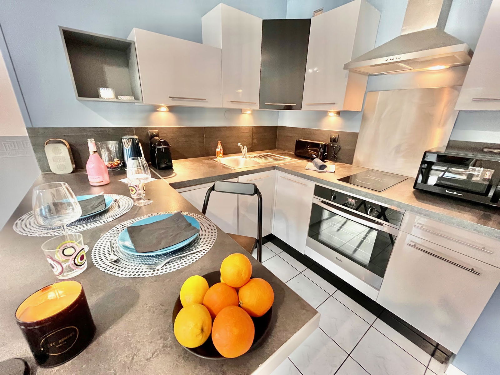 Independent Studio Laval 262563