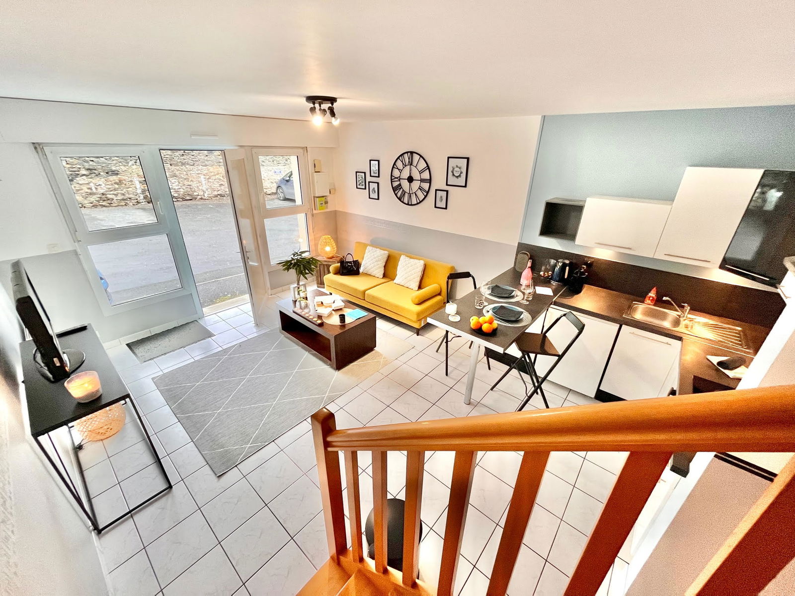 Independent Studio Laval 262563