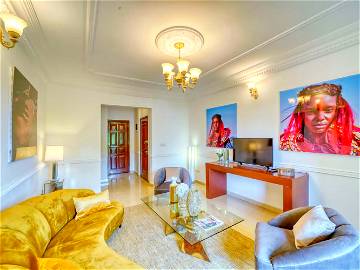 Roomlala | Charming Furnished Amanjena Apartment