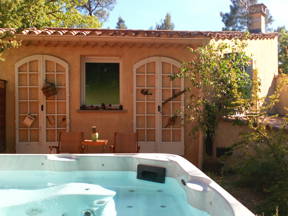 Charming Gites In Provence With Private Jacuzzi