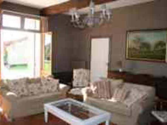 Bed And Breakfast Malville 57740-3