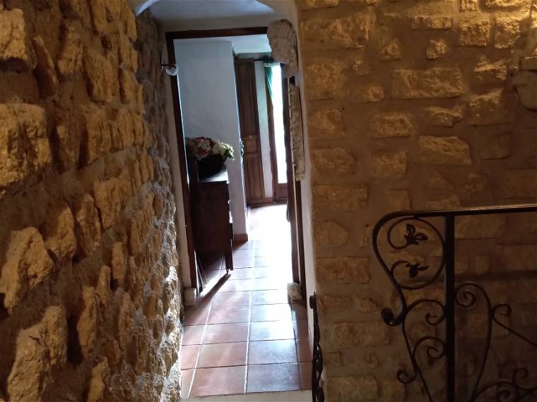 Homestay Gardanne 250224