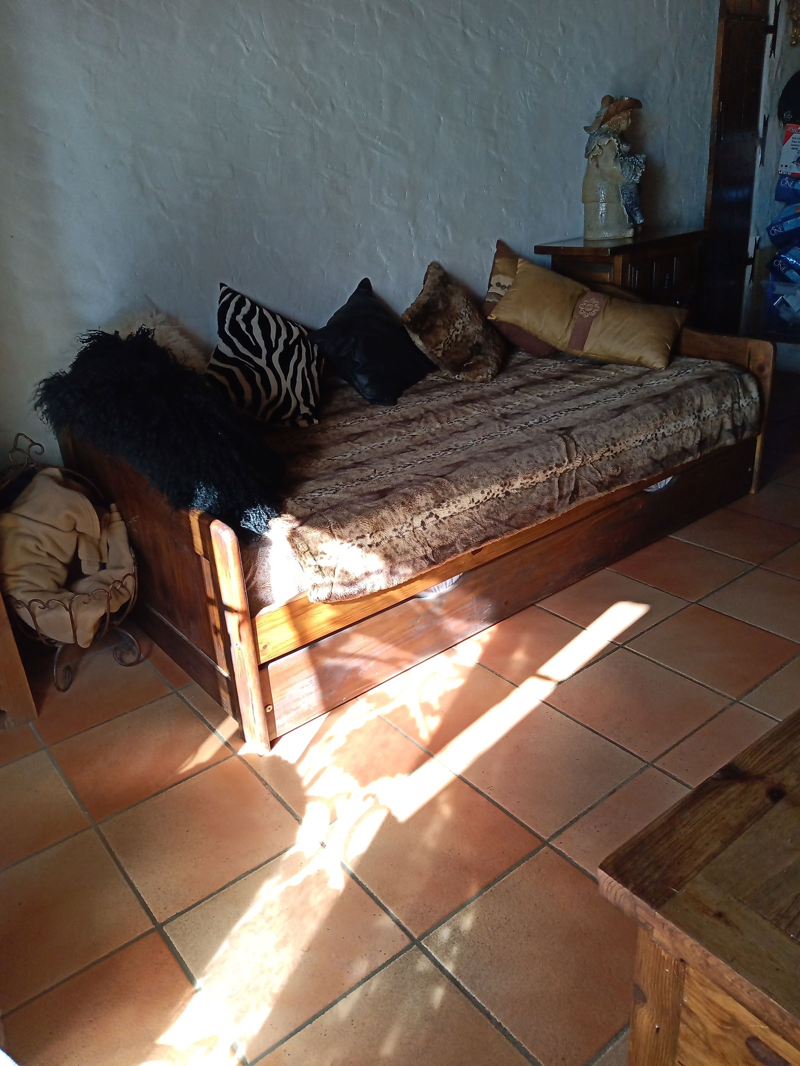 Homestay Gardanne 250224