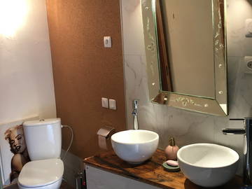 Chambre Chez L'habitant Chiré-En-Montreuil 372058-5