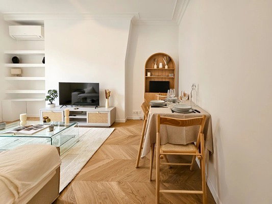 Entire Home Paris 662436