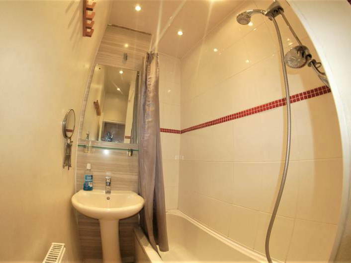 Gastgezin England 175449-4