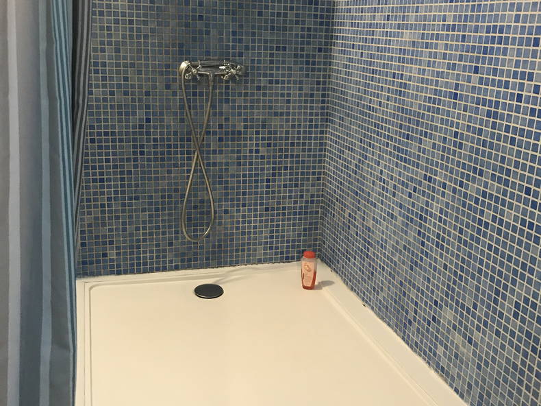 Hospedagem Em Casa De Família Tassin-la-Demi-Lune 13565-5