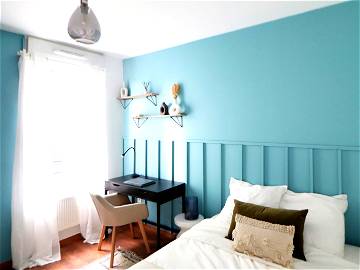 Roomlala | Charming Room In Lille-Centre - LIL11