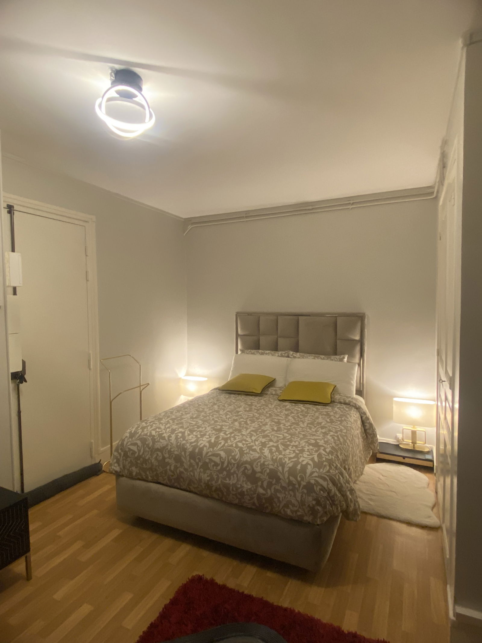 Independent Studio Neuilly-sur-Seine 299308