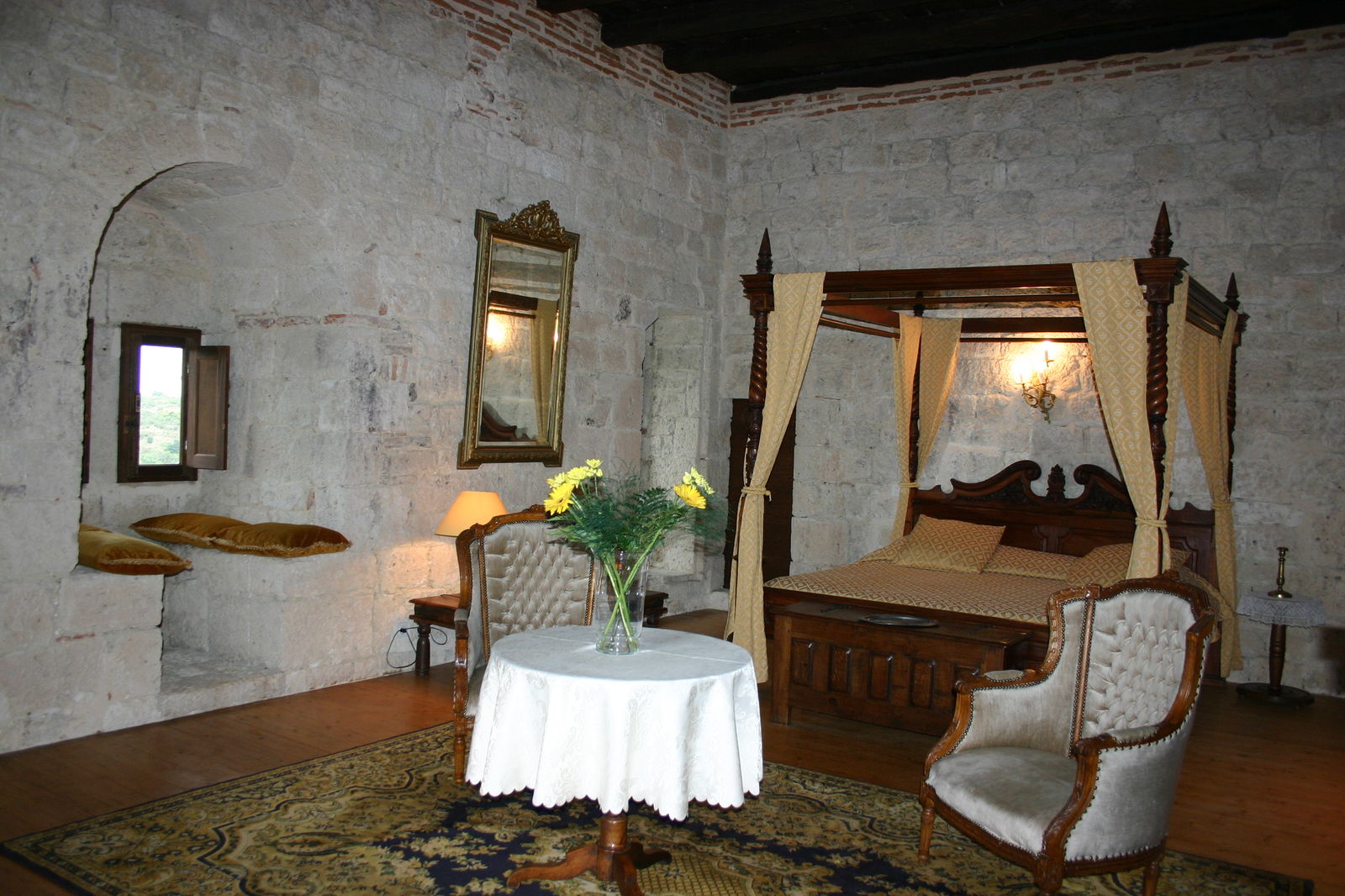 Onafhankelijke Studio Goudourville 64258