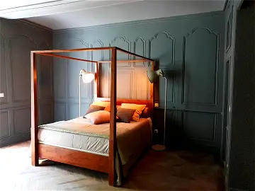 Roomlala | Château Du Haut Livron