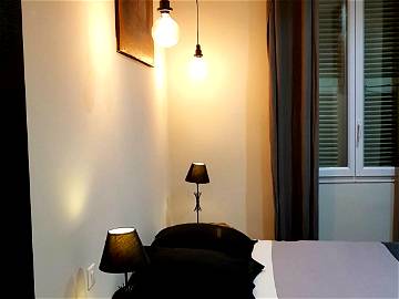Roomlala | Chbre Particulier Plein Centre-ville Nice / Private Room Ful