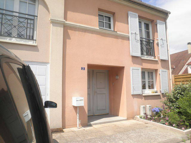 Homestay Cergy 47434