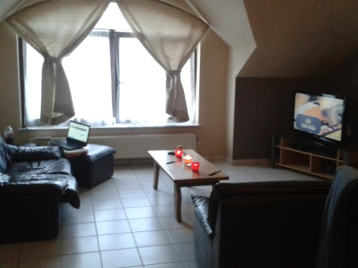 Homestay Ophain-Bois-Seigneur-Isaac 120417