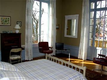 Roomlala | "chestnut Bedroom" - Villa Roassieux