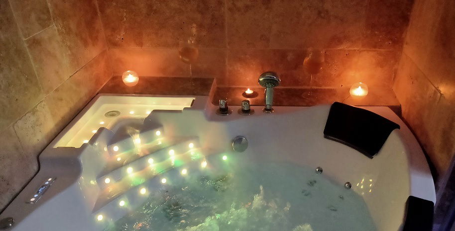 Unabhängiges Studio La Couture-Boussey 99186