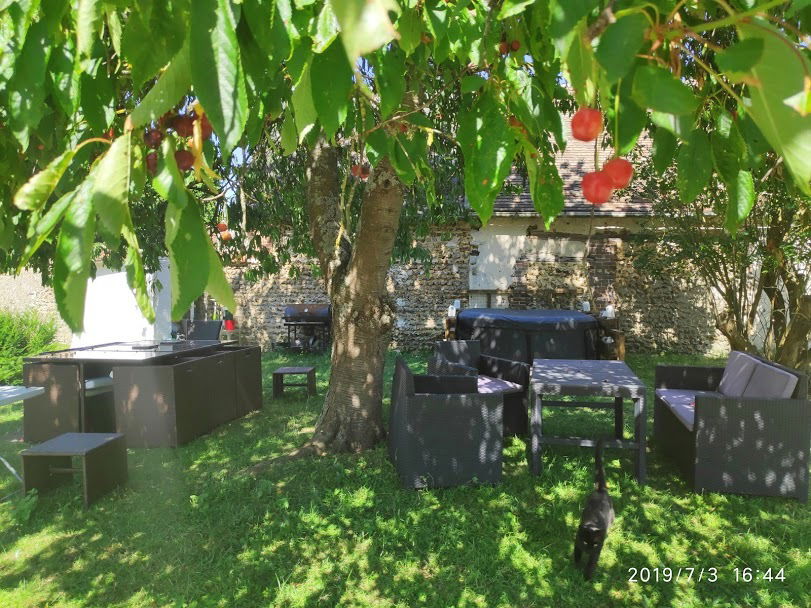 Unabhängiges Studio La Couture-Boussey 99186