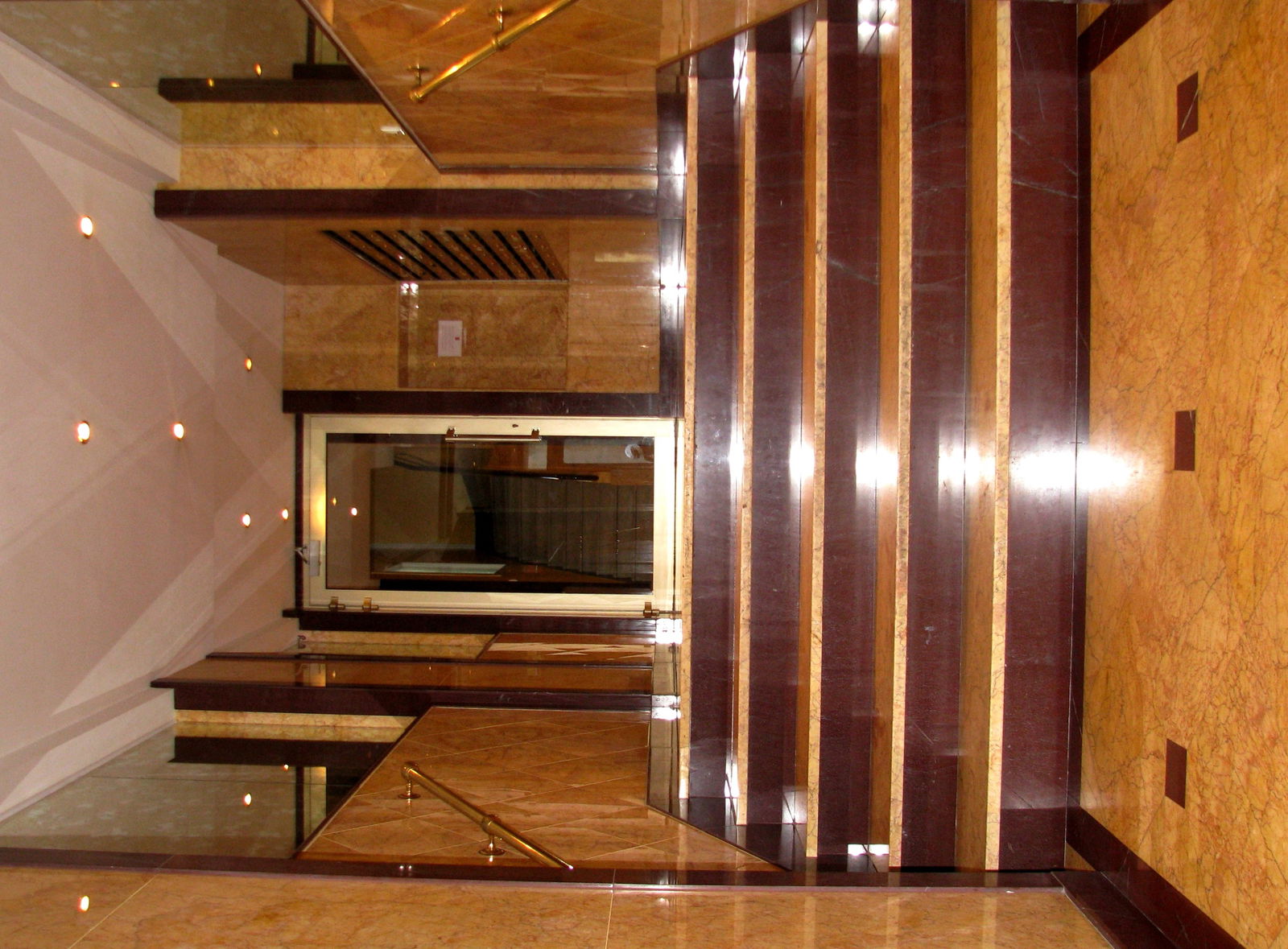 Independent Studio Nice 106532