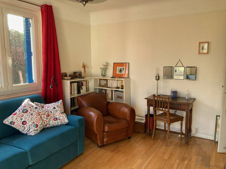 Homestay La ville-du-Bois 131168-4