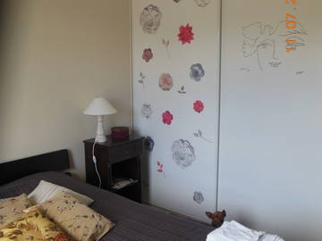 Roomlala | Cichy pokój na wsi.