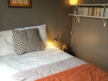 Roomlala | Ciepła sypialnia i prywatny salon