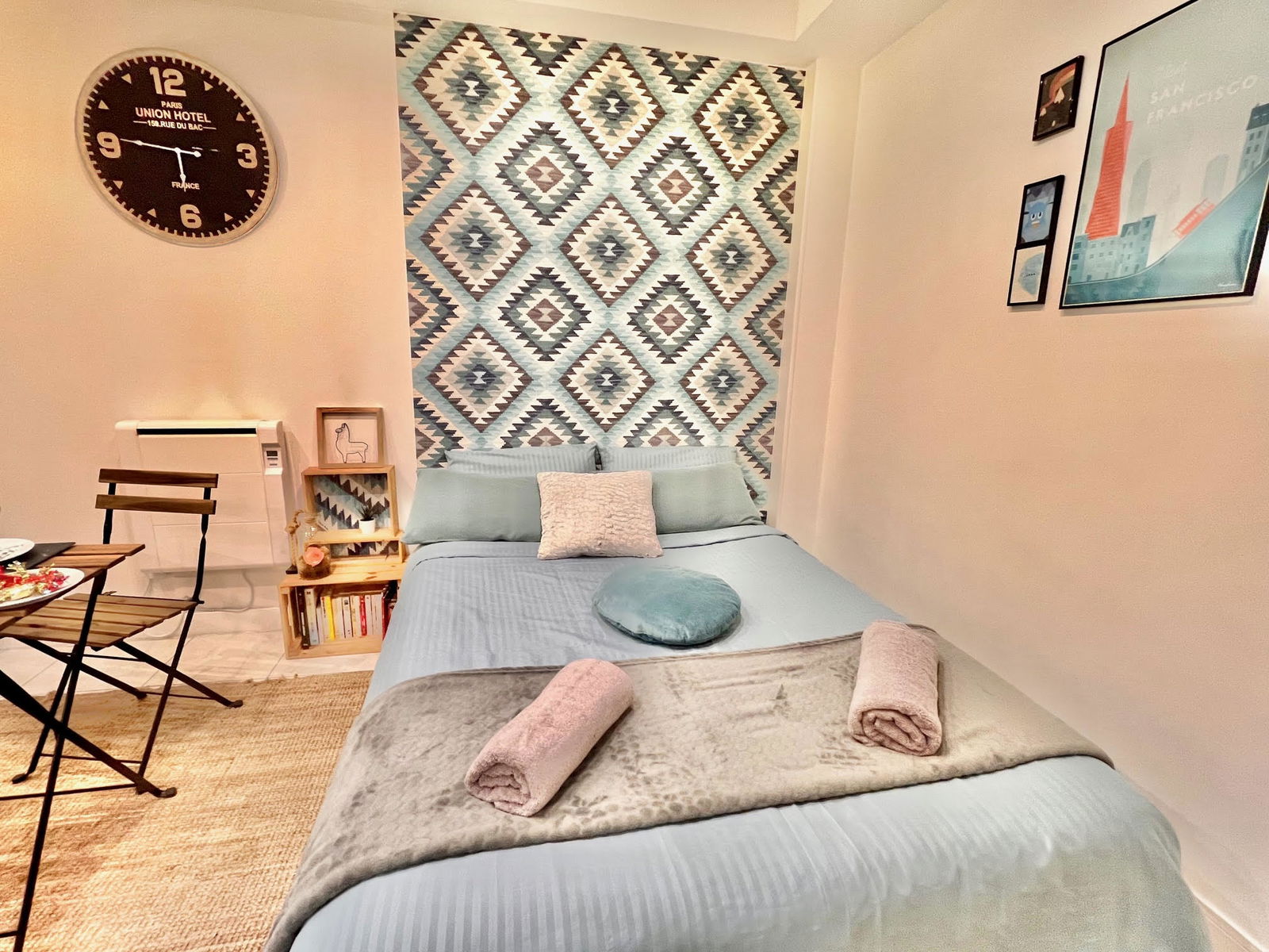 Niezależne Studio Clichy 470350