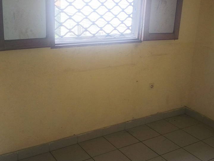Logement Entier Douala 240346-1