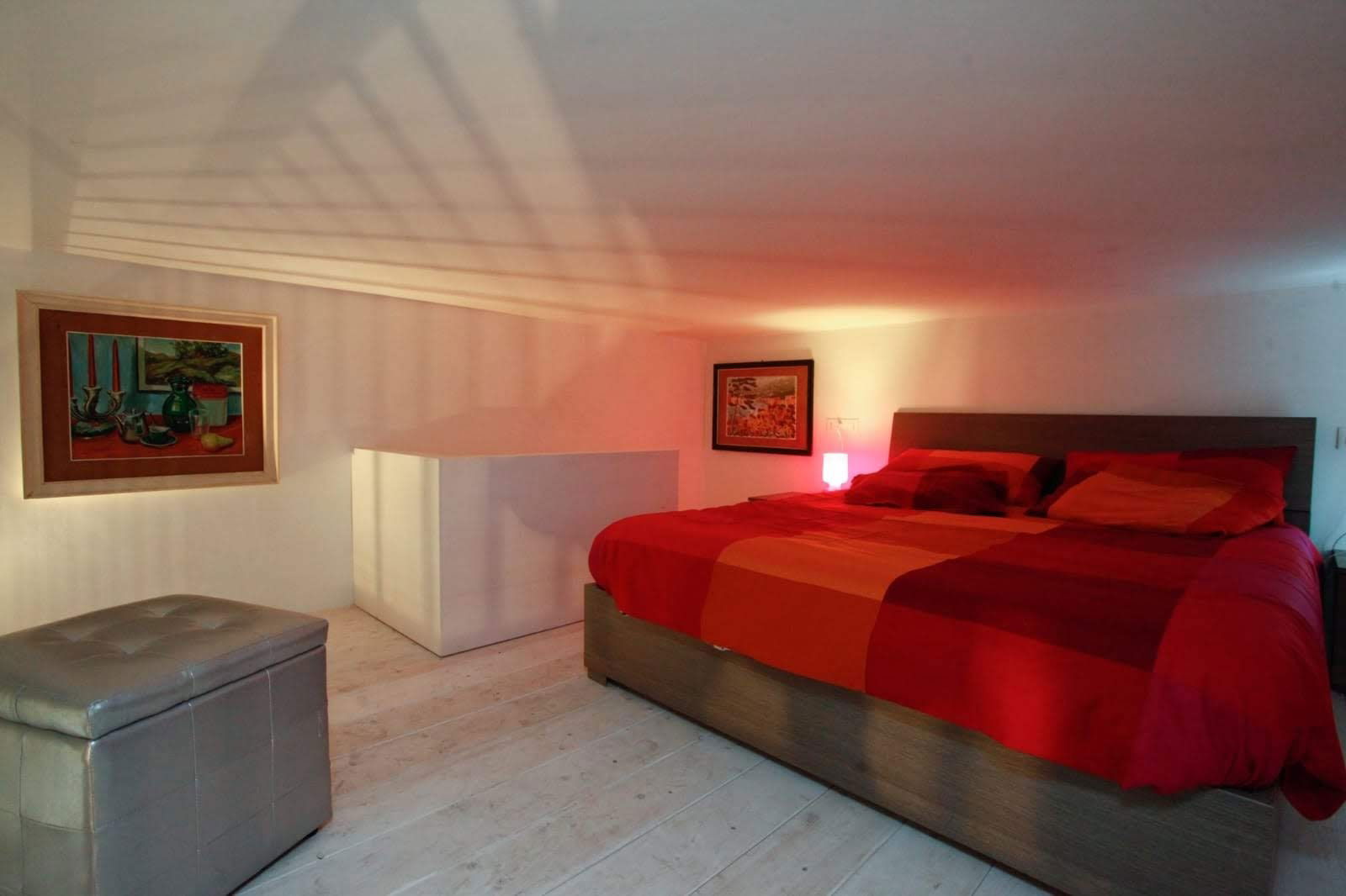 Independent Studio Roma 251724