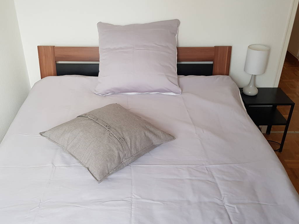 Quedarse En Casa Pully 231143-1