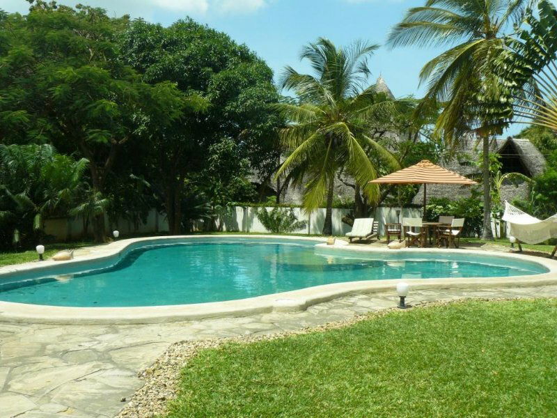Independent Studio Mombasa 217992
