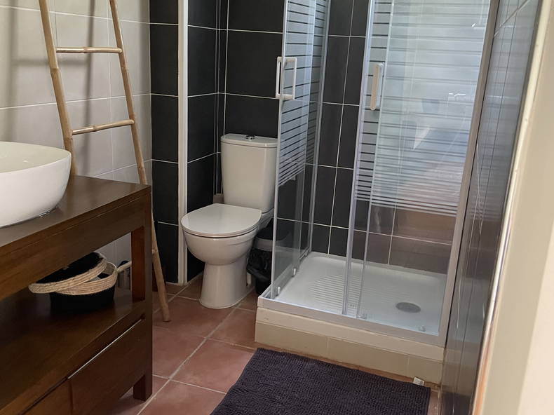 Logement Entier Petit-Bourg 559219-5