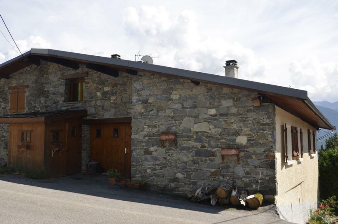 Homestay Valezan 141927