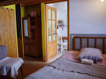 Roomlala | Cocooning room House in Village in Valezan 73210