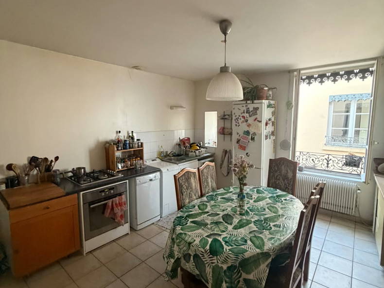 Habitación En Casa Del Anfitrión Lyon 670072-3