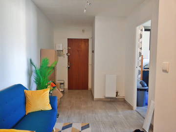 Roomlala | Colega de quarto de estudante com banheiro privativo perto da LH University