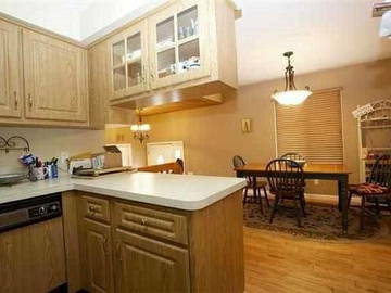 Roomlala | Colega de quarto feminina procurada/Secaucus