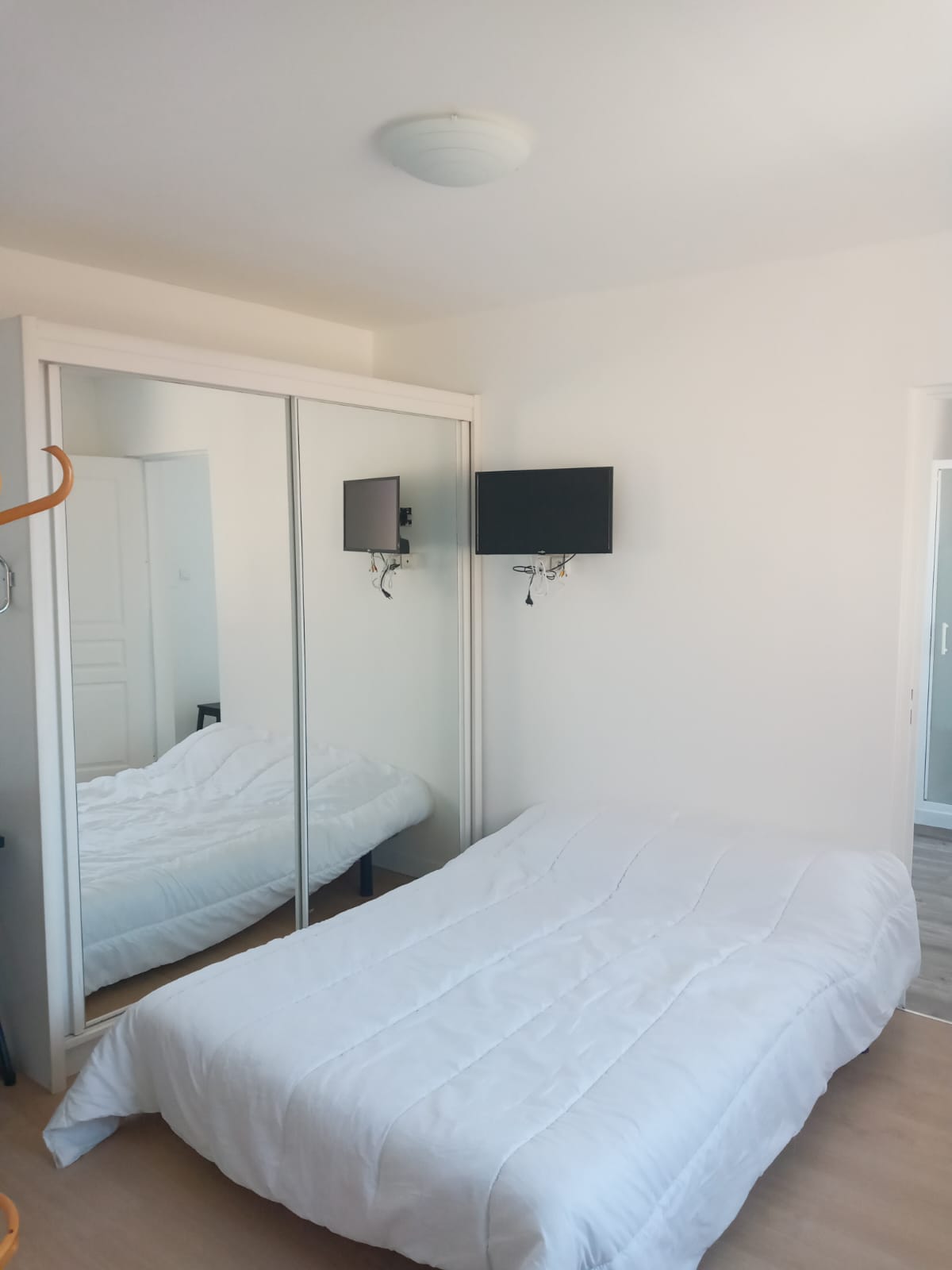 Coliving Croix 542120