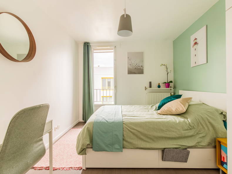 Kolokation Évry-Courcouronnes 265498-1