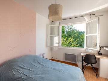 Roomlala | COLIVING MAISON 5mn Colegios RER Seguro/Limpieza Incluido