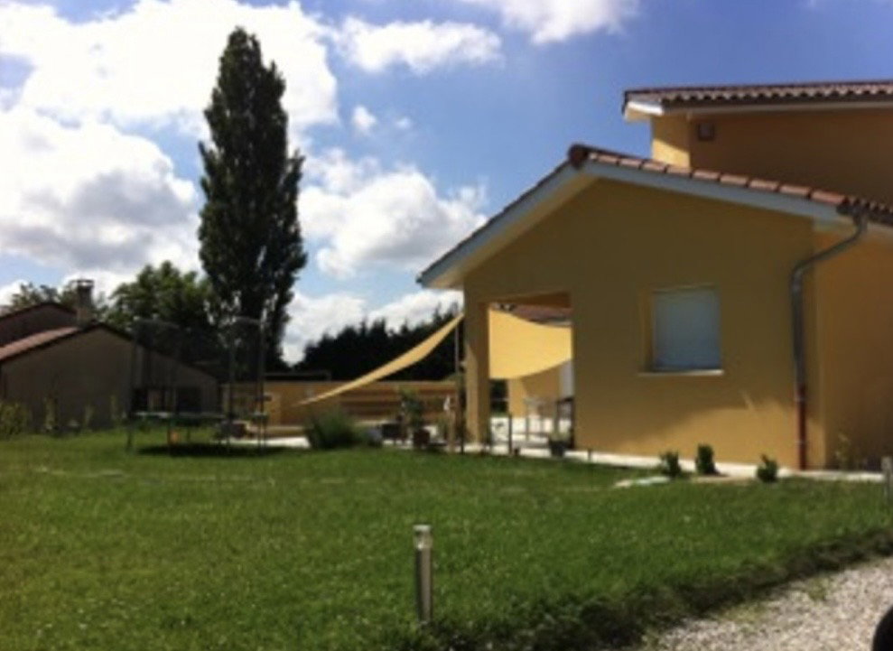 Homestay Neyron 675381