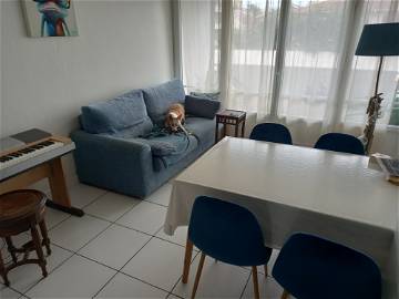 Room For Rent Bron 396630