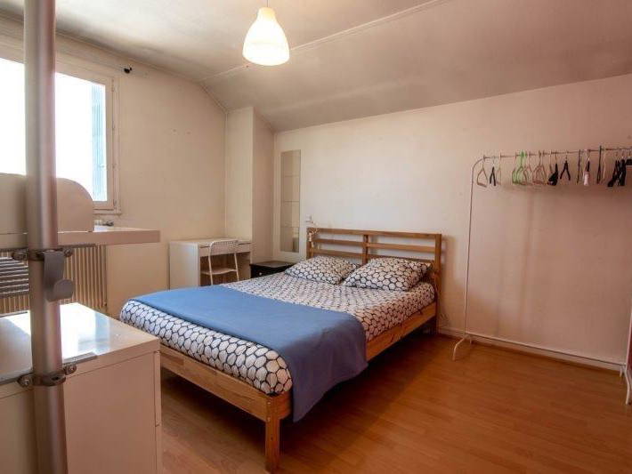 Colocation Fontaine 267815-4