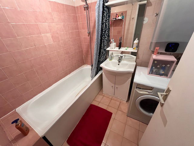 Famiglia Saint-Ouen-sur-Seine 361771