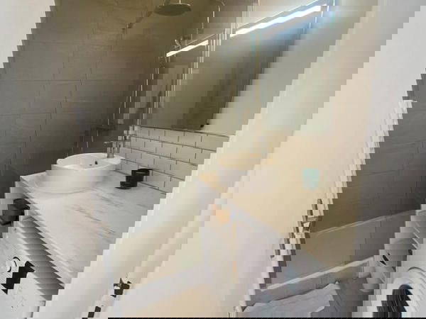 Colocation Pau 406872-4