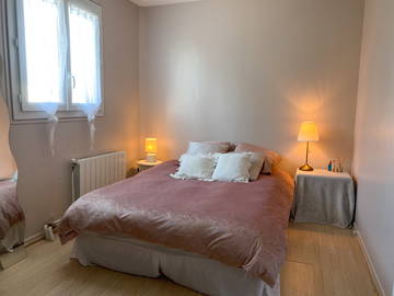 Roomlala | Coloc Chambre Meublée 35km Paris